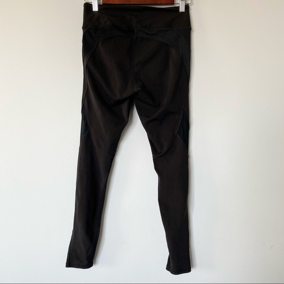 4/$20!! H&M Sport M Black QuickDry Leggings - Picture 4 of 7